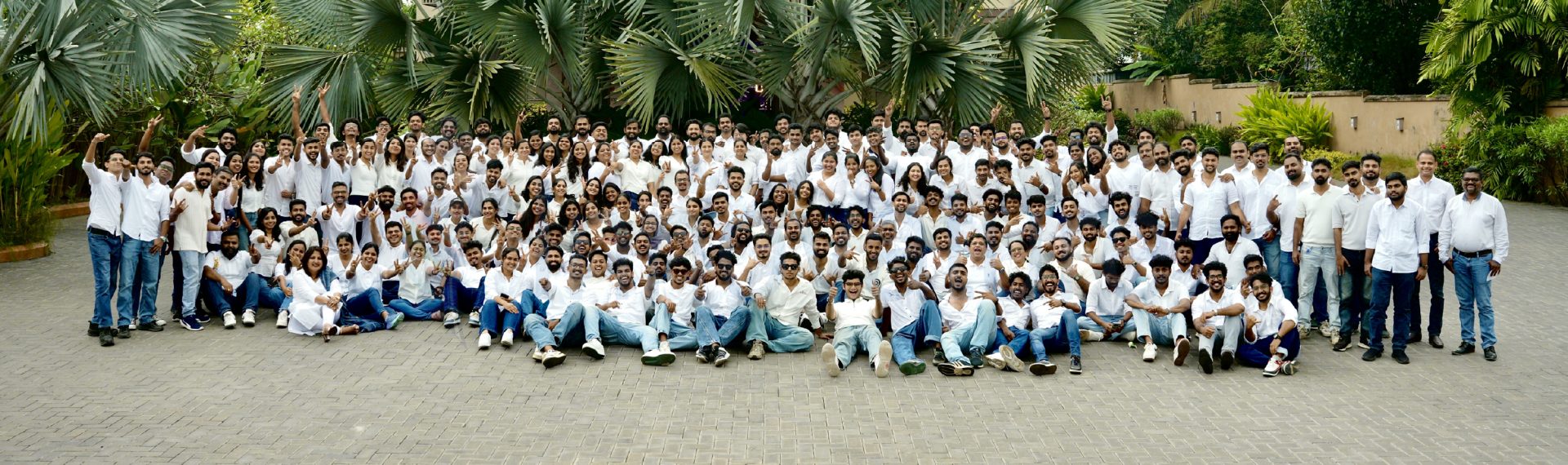 Image of all Innovators together celebrating the annual day